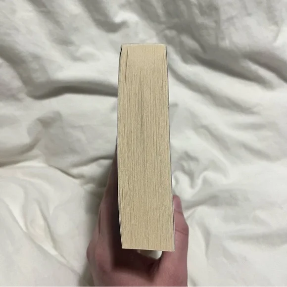 The Assassin's Blade by Sarah J. Maas OOP UK paperback. - Picture 6 of 9